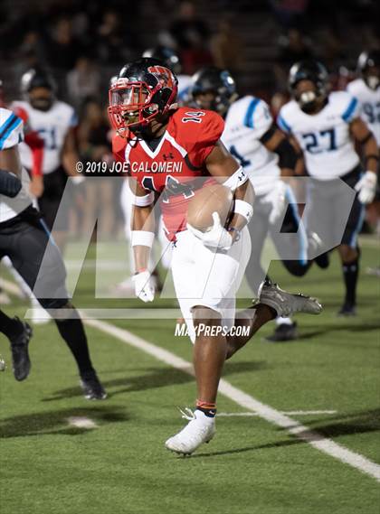 Thumbnail 2 in  Shadow Creek vs Wagner (Class 5A Division I Semifinals) photogallery.