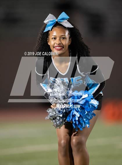 Thumbnail 1 in  Shadow Creek vs Wagner (Class 5A Division I Semifinals) photogallery.