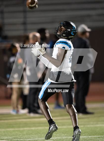 Thumbnail 3 in  Shadow Creek vs Wagner (Class 5A Division I Semifinals) photogallery.