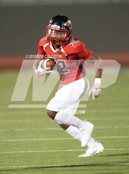 Thumbnail 3 in  Shadow Creek vs Wagner (Class 5A Division I Semifinals) photogallery.
