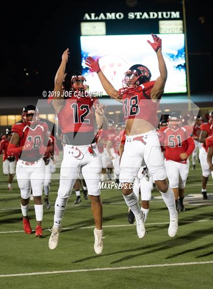 Thumbnail 3 in  Shadow Creek vs Wagner (Class 5A Division I Semifinals) photogallery.