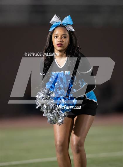 Thumbnail 3 in  Shadow Creek vs Wagner (Class 5A Division I Semifinals) photogallery.