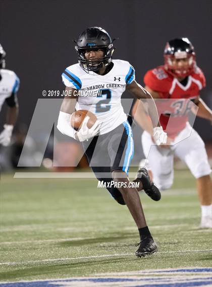 Thumbnail 2 in  Shadow Creek vs Wagner (Class 5A Division I Semifinals) photogallery.