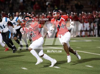 Thumbnail 1 in  Shadow Creek vs Wagner (Class 5A Division I Semifinals) photogallery.
