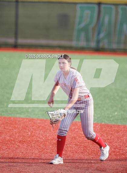 Thumbnail 3 in Glen Cove vs MacArthur (Nassau Class AA Championship) photogallery.