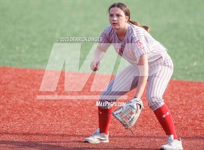 Thumbnail 1 in Glen Cove vs MacArthur (Nassau Class AA Championship) photogallery.