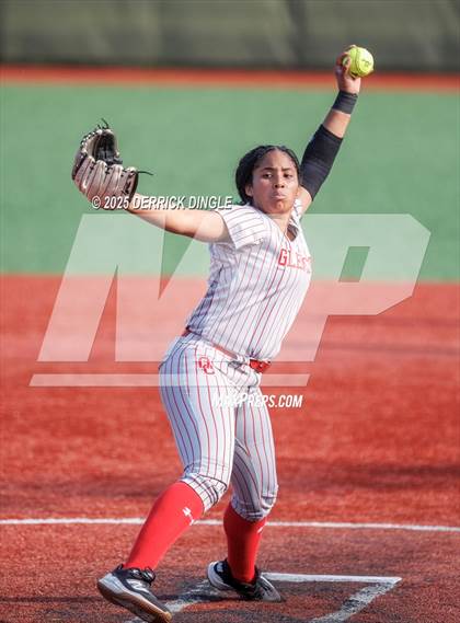 Thumbnail 2 in Glen Cove vs MacArthur (Nassau Class AA Championship) photogallery.