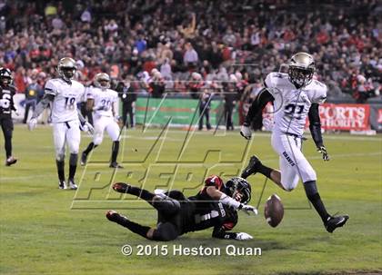 Thumbnail 3 in St. John Bosco vs. Centennial (CIF SS Pac-5 Division Final) photogallery.