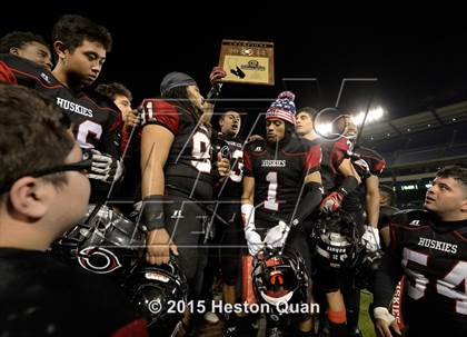 Thumbnail 2 in St. John Bosco vs. Centennial (CIF SS Pac-5 Division Final) photogallery.