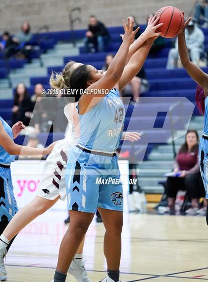 Thumbnail 2 in Vista Ridge vs Horizon (Cherry Creek/Dakota Ridge Season Tip-Off Tournament) photogallery.