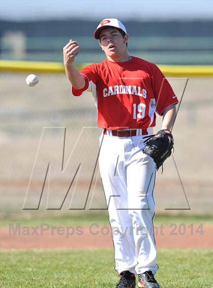 Thumbnail 2 in Lindsay vs. Pottsboro (Blue Ridge Tournament) photogallery.