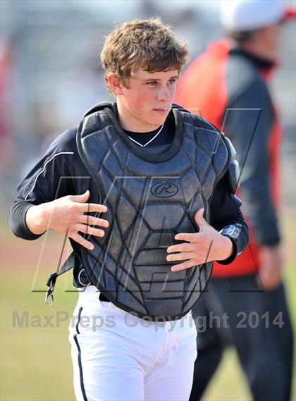 Thumbnail 3 in Lindsay vs. Pottsboro (Blue Ridge Tournament) photogallery.