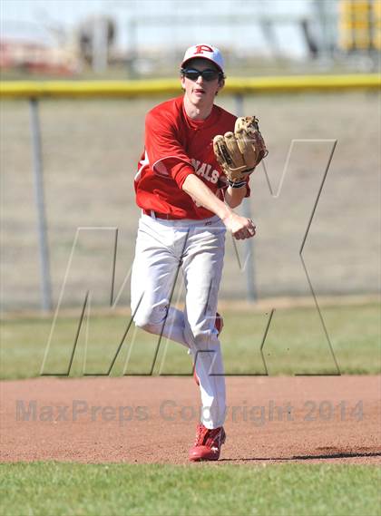 Thumbnail 2 in Lindsay vs. Pottsboro (Blue Ridge Tournament) photogallery.