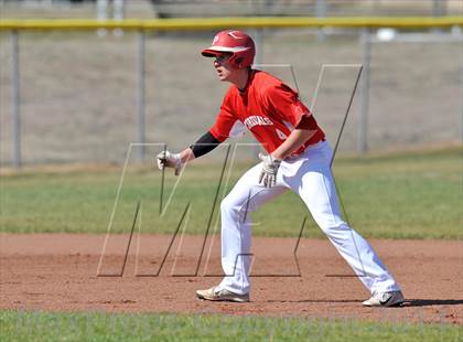 Thumbnail 3 in Lindsay vs. Pottsboro (Blue Ridge Tournament) photogallery.