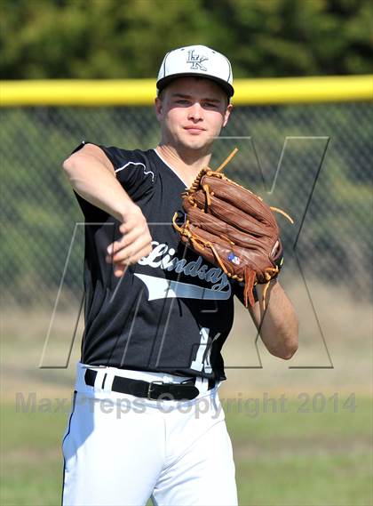 Thumbnail 3 in Lindsay vs. Pottsboro (Blue Ridge Tournament) photogallery.