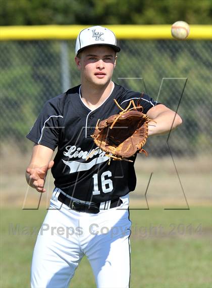 Thumbnail 2 in Lindsay vs. Pottsboro (Blue Ridge Tournament) photogallery.