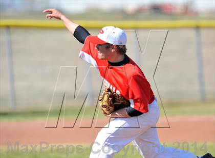 Thumbnail 1 in Lindsay vs. Pottsboro (Blue Ridge Tournament) photogallery.