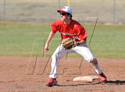 Thumbnail 1 in Lindsay vs. Pottsboro (Blue Ridge Tournament) photogallery.