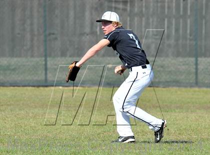 Thumbnail 2 in Lindsay vs. Pottsboro (Blue Ridge Tournament) photogallery.