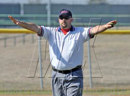 Thumbnail 1 in Lindsay vs. Pottsboro (Blue Ridge Tournament) photogallery.