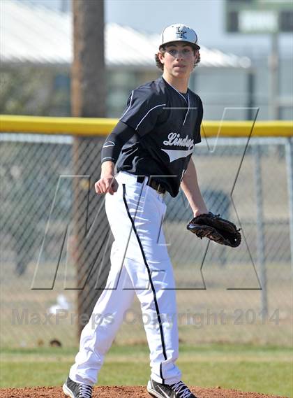 Thumbnail 2 in Lindsay vs. Pottsboro (Blue Ridge Tournament) photogallery.