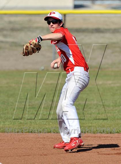 Thumbnail 2 in Lindsay vs. Pottsboro (Blue Ridge Tournament) photogallery.