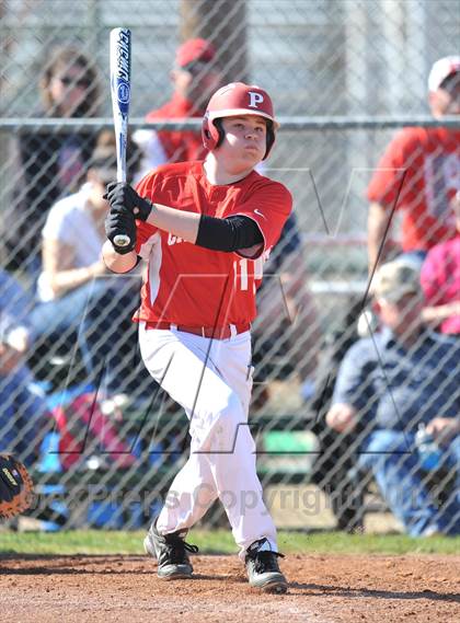 Thumbnail 3 in Lindsay vs. Pottsboro (Blue Ridge Tournament) photogallery.