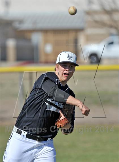 Thumbnail 3 in Lindsay vs. Pottsboro (Blue Ridge Tournament) photogallery.