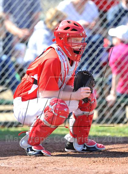 Thumbnail 1 in Lindsay vs. Pottsboro (Blue Ridge Tournament) photogallery.