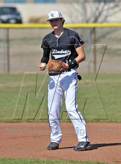 Thumbnail 2 in Lindsay vs. Pottsboro (Blue Ridge Tournament) photogallery.
