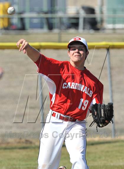 Thumbnail 1 in Lindsay vs. Pottsboro (Blue Ridge Tournament) photogallery.