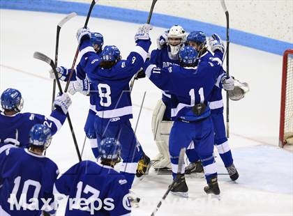 Thumbnail 2 in Darien vs. Notre Dame, Fairfield (CIAC DI Semifinal) photogallery.