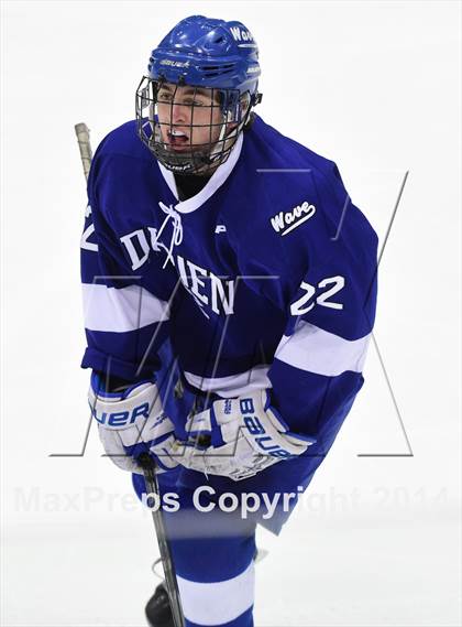 Thumbnail 3 in Darien vs. Notre Dame, Fairfield (CIAC DI Semifinal) photogallery.