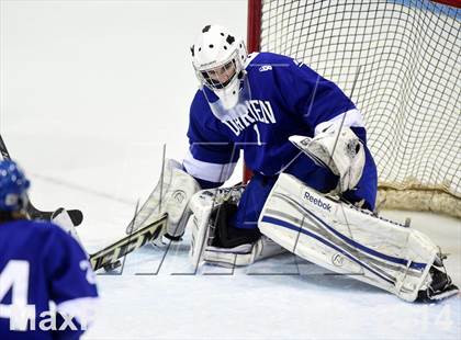 Thumbnail 1 in Darien vs. Notre Dame, Fairfield (CIAC DI Semifinal) photogallery.