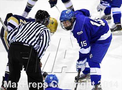 Thumbnail 2 in Darien vs. Notre Dame, Fairfield (CIAC DI Semifinal) photogallery.