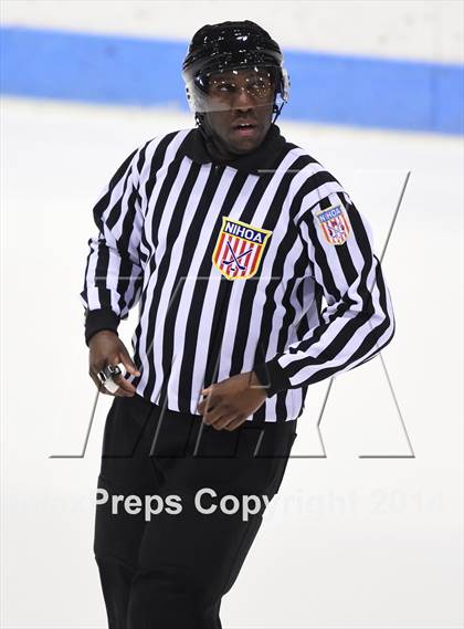 Thumbnail 1 in Darien vs. Notre Dame, Fairfield (CIAC DI Semifinal) photogallery.