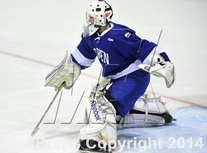 Thumbnail 3 in Darien vs. Notre Dame, Fairfield (CIAC DI Semifinal) photogallery.