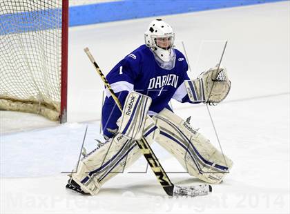 Thumbnail 2 in Darien vs. Notre Dame, Fairfield (CIAC DI Semifinal) photogallery.