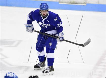 Thumbnail 3 in Darien vs. Notre Dame, Fairfield (CIAC DI Semifinal) photogallery.