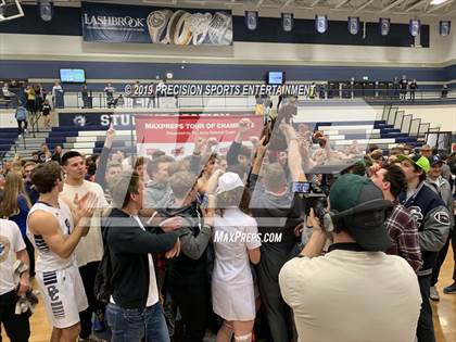 Thumbnail 3 in Corner Canyon TOC Ceremony photogallery.