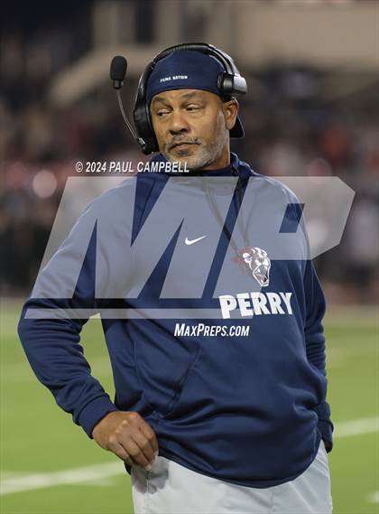 Thumbnail 3 in Perry vs Brophy (AIA 6A Quarter Final) photogallery.