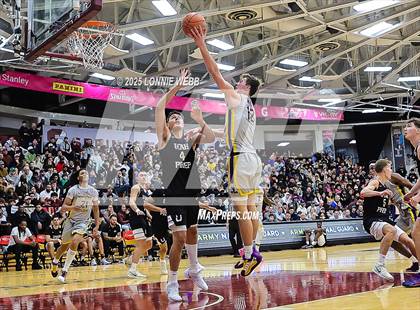Thumbnail 1 in Montverde Academy vs. Utah Prep (Army National Guard Hoophall Classic) photogallery.