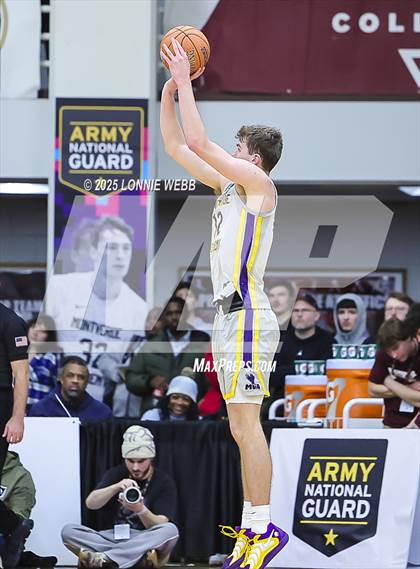 Thumbnail 2 in Montverde Academy vs. Utah Prep (Army National Guard Hoophall Classic) photogallery.