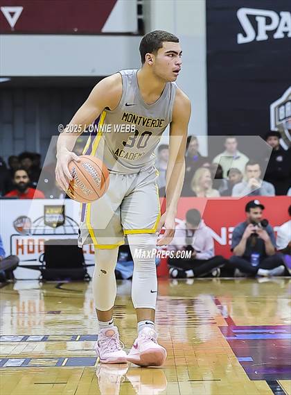 Thumbnail 3 in Montverde Academy vs. Utah Prep (Army National Guard Hoophall Classic) photogallery.