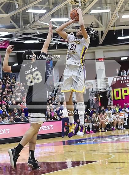 Thumbnail 3 in Montverde Academy vs. Utah Prep (Army National Guard Hoophall Classic) photogallery.