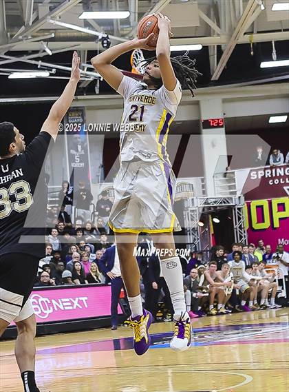 Thumbnail 2 in Montverde Academy vs. Utah Prep (Army National Guard Hoophall Classic) photogallery.