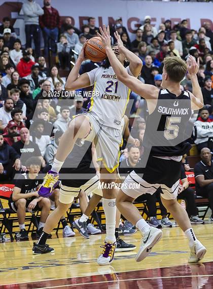 Thumbnail 2 in Montverde Academy vs. Utah Prep (Army National Guard Hoophall Classic) photogallery.