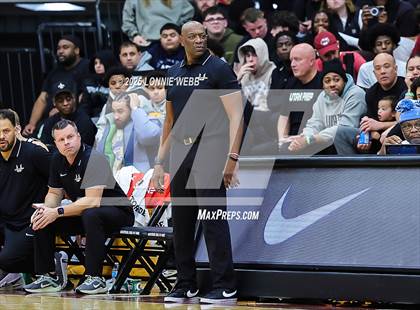 Thumbnail 2 in Montverde Academy vs. Utah Prep (Army National Guard Hoophall Classic) photogallery.