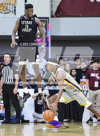 Thumbnail 3 in Montverde Academy vs. Utah Prep (Army National Guard Hoophall Classic) photogallery.