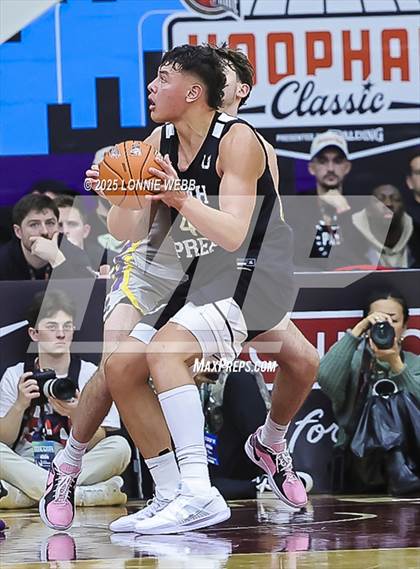 Thumbnail 1 in Montverde Academy vs. Utah Prep (Army National Guard Hoophall Classic) photogallery.